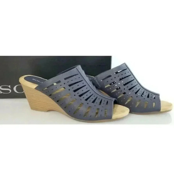 solanz Shoes - Solanz Paulette Leather Wedges NWOT size 10m